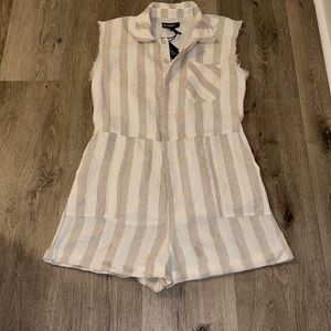 NLANK NYC CHANGING LANES LINEN ROMPER NWT